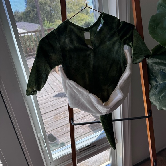 POTTERY BARN DINO EGG COSTUME 6-12 mo - Picture 3 of 4